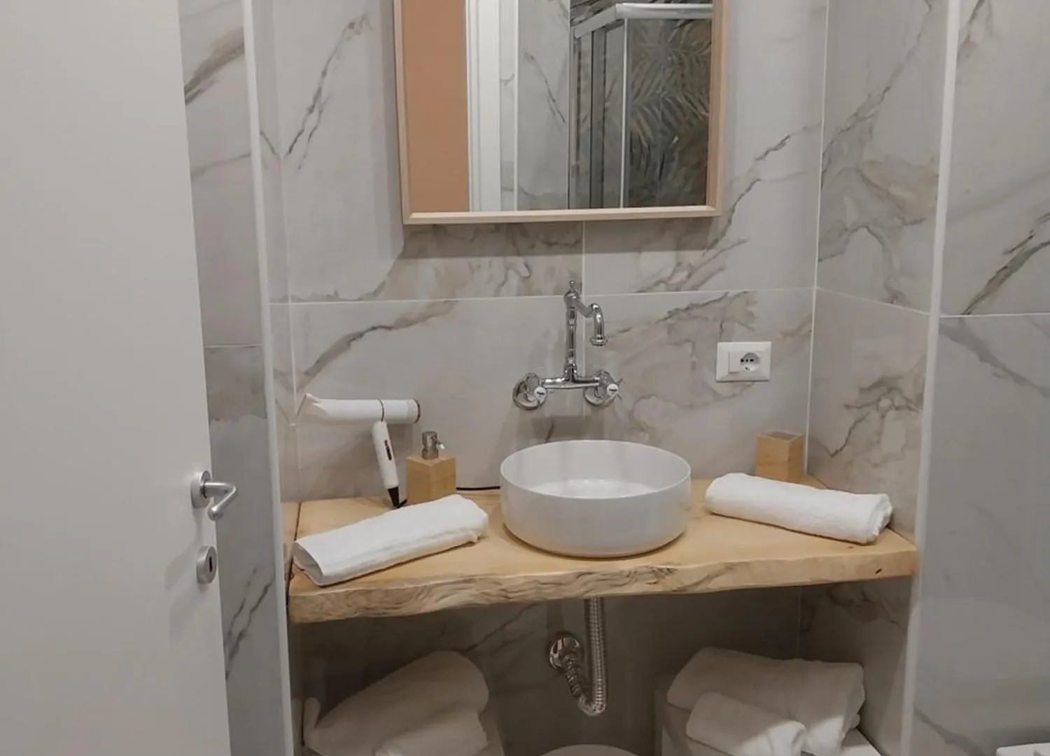 Guest house Quartieri Spagnoli House Naples Italy